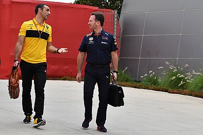 В Renault поторопили Red Bull с решением о поставках моторов