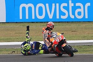 GALERIA: Márquez joga Rossi fora da pista na Argentina