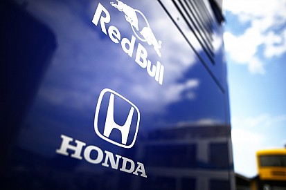 Mesmo feliz com Honda, RBR crê que será difícil fazer ano com 3 motores