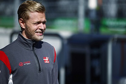 Magnussen dovrà passare un controllo medico FIA prima della FP3