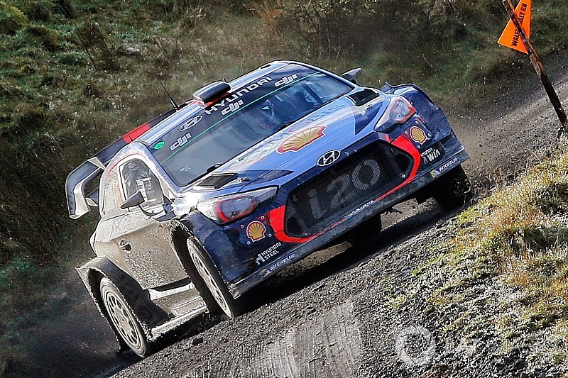 Hyundai: nel 2018 sarà staffetta Sordo-Paddon per la terza i20