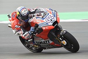 Dovizioso bate Petrucci e domina sexta-feira no Catar
