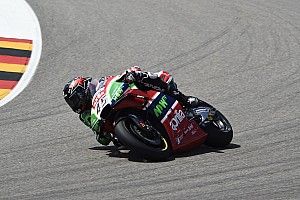 "Ich hab's geschafft!": Redding schleift am Sachsenring mit Helm über Asphalt