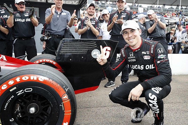 Estreante na Indy, Wickens é pole em San Pete; Leist é 3º