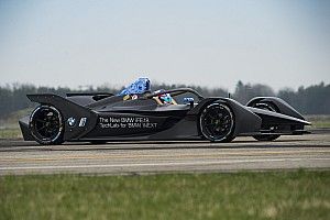 BMW провела первые тесты машины Формулы Е нового поколения