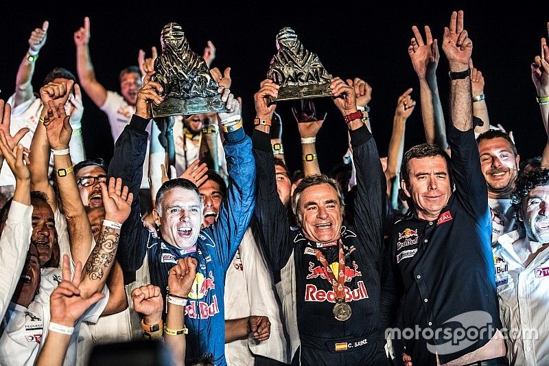 Galería: así volvió a la gloria Sainz ocho años después