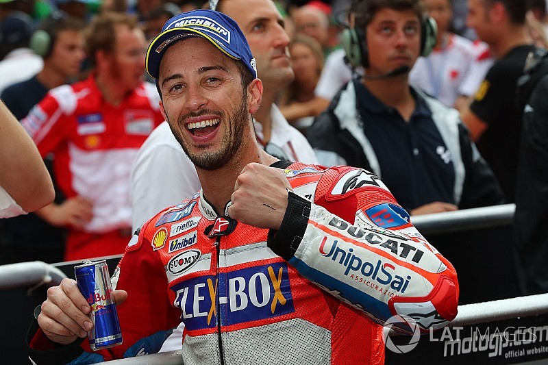 Dovizioso: "Yo no he pedido órdenes de equipo a Ducati"
