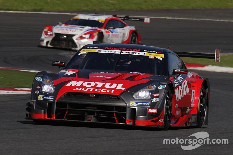 スーパーGTとDTM、それぞれの今季最終戦で”交流デモ走行”を実施