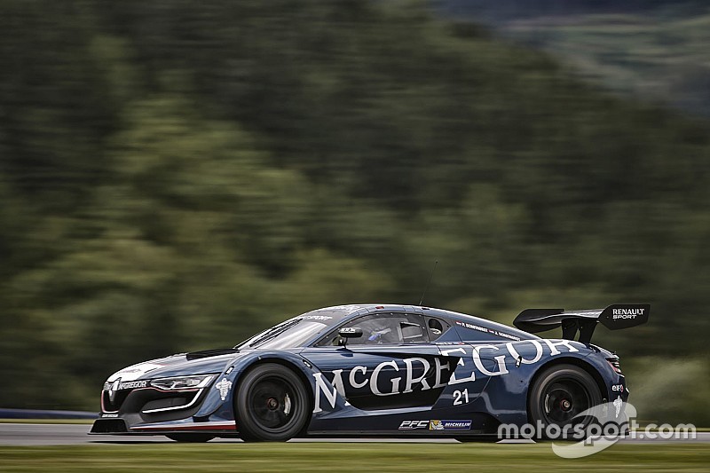 Spielberg RST: Schothorst beats Palttala in crash-filled Pro race