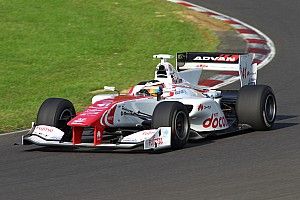 Босс GP2 счел бесполезной поездку Вандорна в Японию