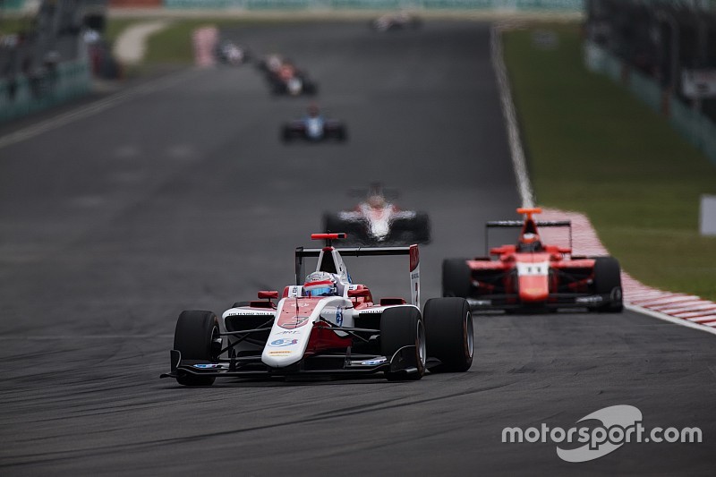 DRS、2017年からGP3にも導入。レース活性化と、ドライバー育成が目的