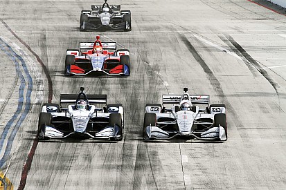 Количество обгонов в IndyCar увеличилось в два раза