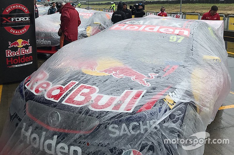 Rain could cause schedule reshuffle at Pukekohe