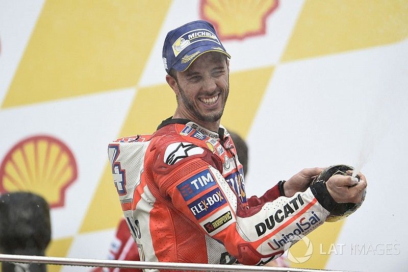 Podium: race winner Andrea Dovizioso, Ducati Team