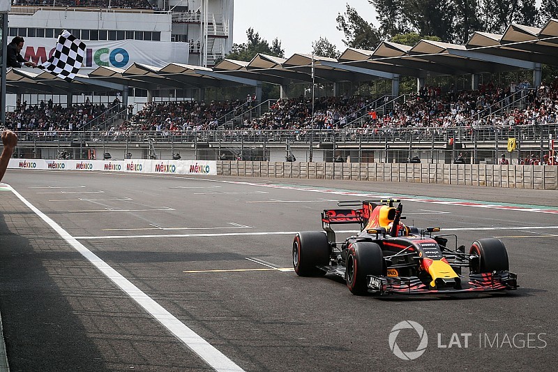 Horner zegt dat Verstappen zich verveelde onderweg naar zege