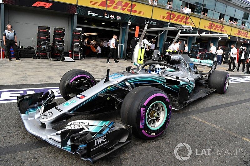 Mercedes toma un camino conservador con los neumáticos para China