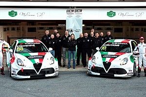 Fotogallery: i protagonisti del WTCR in pista a Barcellona