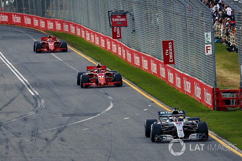 ハミルトン、ボッタス奮起を期待!?「1対2ではフェラーリと戦えない」