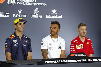 Óriási lenne a Hamilton-Vettel páros a Mercedesnél: totális dominancia?