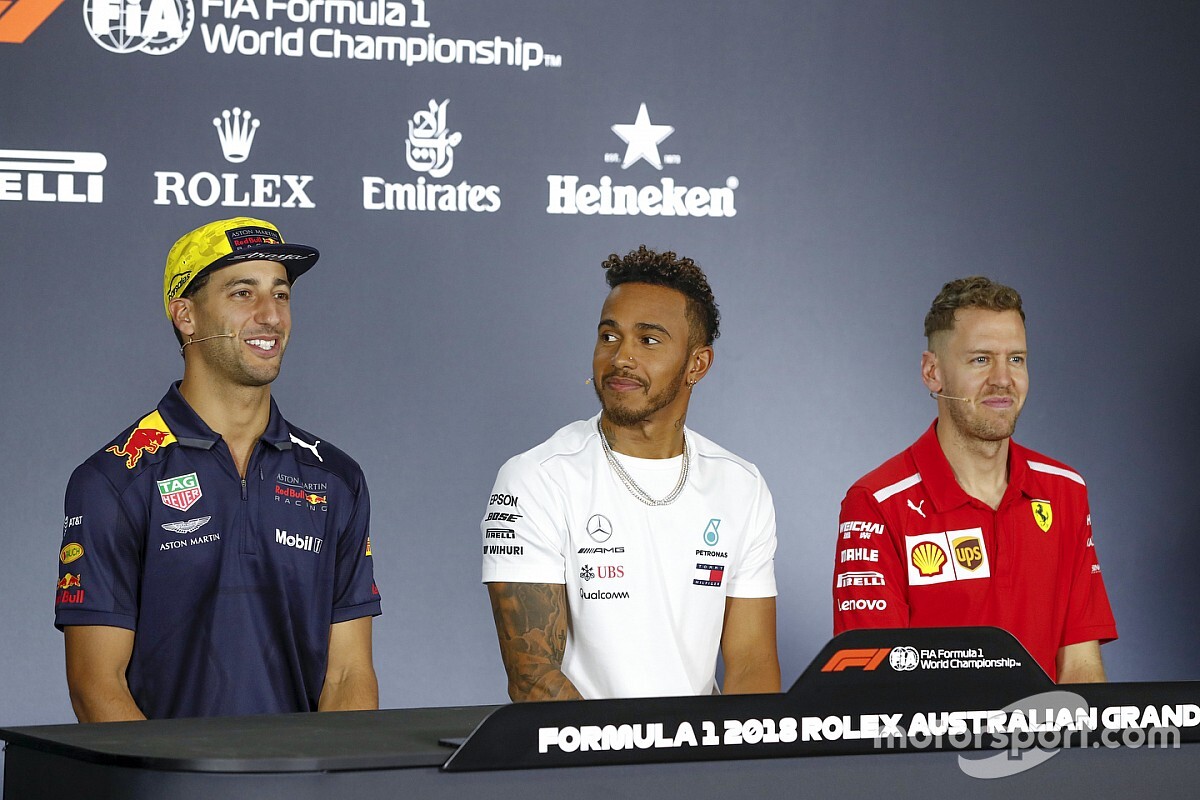 Óriási lenne a Hamilton-Vettel páros a Mercedesnél: totális dominancia?