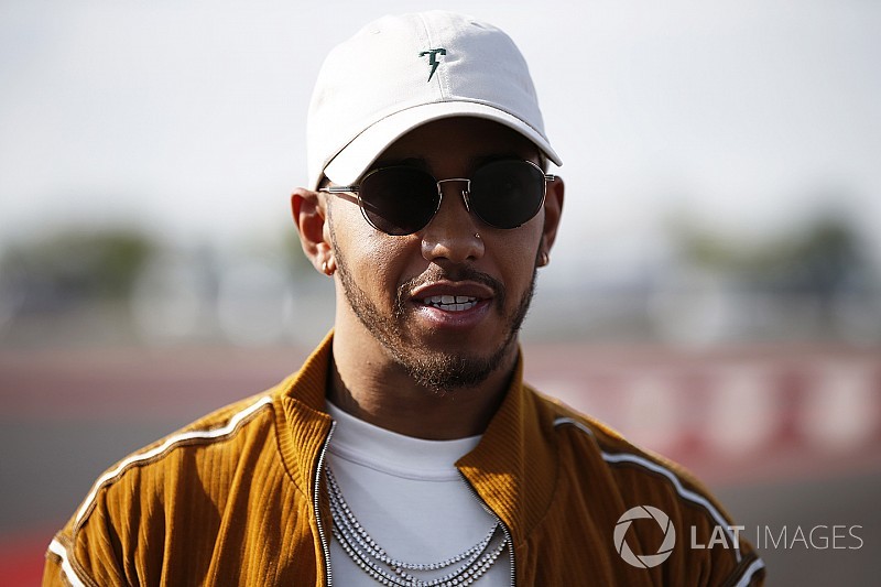 Hamilton: "Il Mondiale lo vinco io, non lo perde la Ferrari"