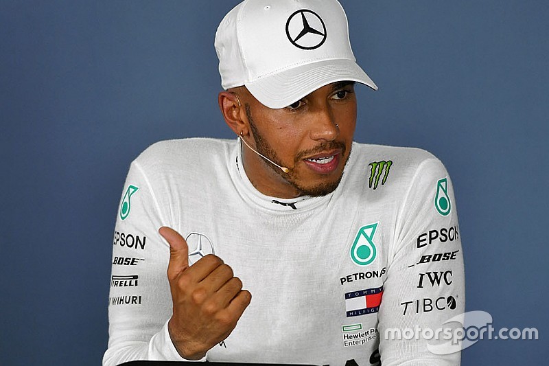 Hamilton replica a Vettel: "Anche la Mercedes avrà il motore nuovo a Spa"