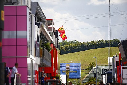 Valójában milyen érzés belépni az F1-es paddockba?