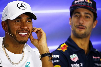 Red Bull: „A Mercedes négy nagyon könnyű bajnokságot nyert meg…”