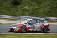 Rob Huff si porta a casa la pole position di Gara 1 a Zandvoort