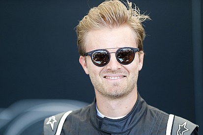 Rosberg megmutatta a szimulátorát: komoly darab
