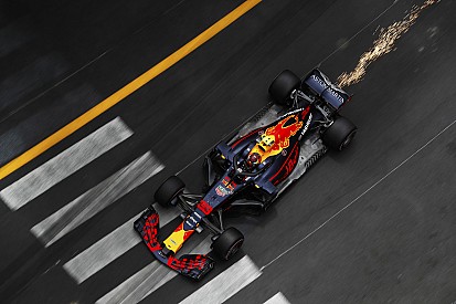 Verstappen evita ser sancionado por transitar en reversa