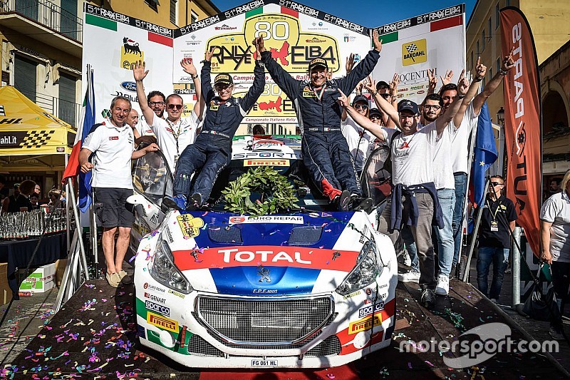 Fotogallery: Paolo Andreucci, Anna Andreussi e Peugeot Sport Italia campioni CIR 2018!