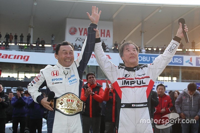 鈴鹿ファン感、星野vs中嶋対決。”予定外”再レースの末、中嶋勝利で幕
