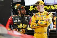 Kevin Harvick, Kyle Busch y Martin Truex Jr, sin rivales en la Copa