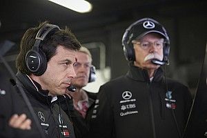 Wolff: "Capisco perché la Ferrari ha provato una strategia differente"