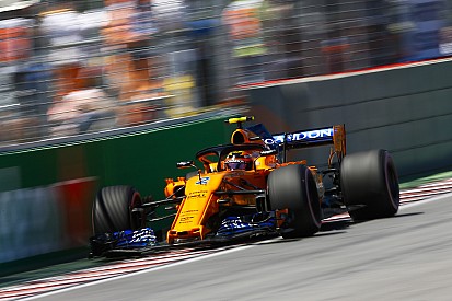 Vandoorne says McLaren's pace drop "bizarre"