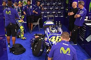 Rossi sale a probarse en el primer libre bajo la lluvia