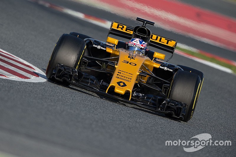 Renault évoque "un solide pas en avant" sur la performance