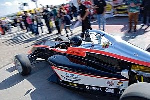 Marta García: "Espero poder hacer la temporada completa de F4 en 2017"
