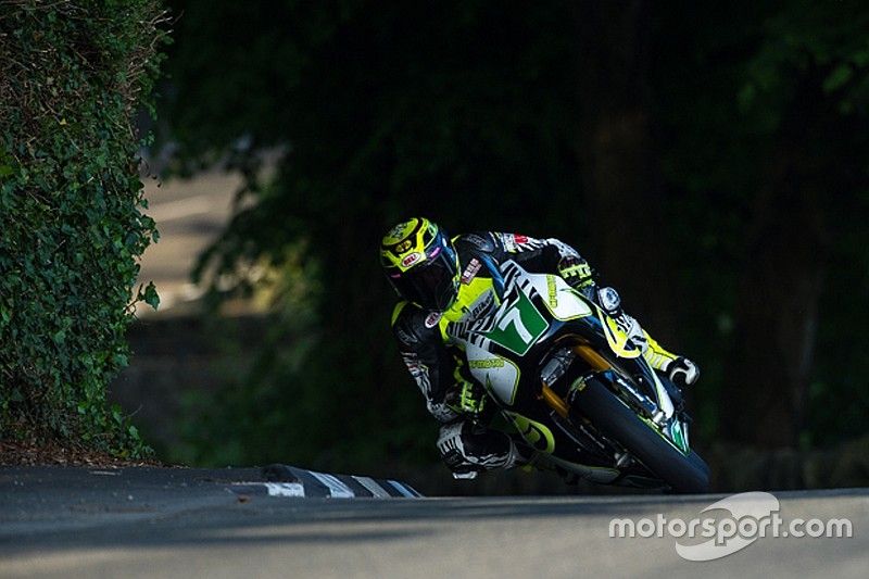 Gary Johnson al TT 2017 ancora con la bicilindrica WK Bikes
