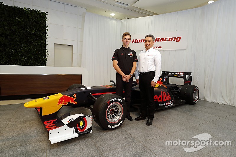 【スーパーフォーミュラ】ガスリーSF参戦。RBRカラーのTEAM無限に加入