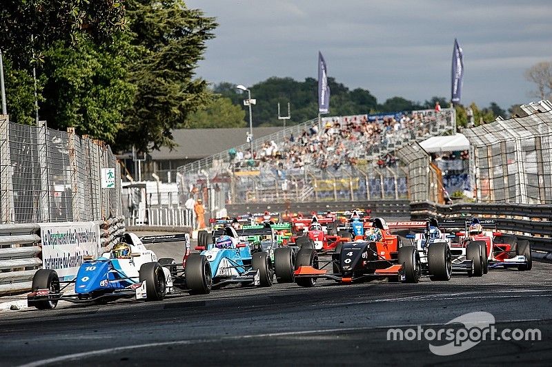 FR 2.0 Pau: Shwartzman wint eerste race voor Defourny