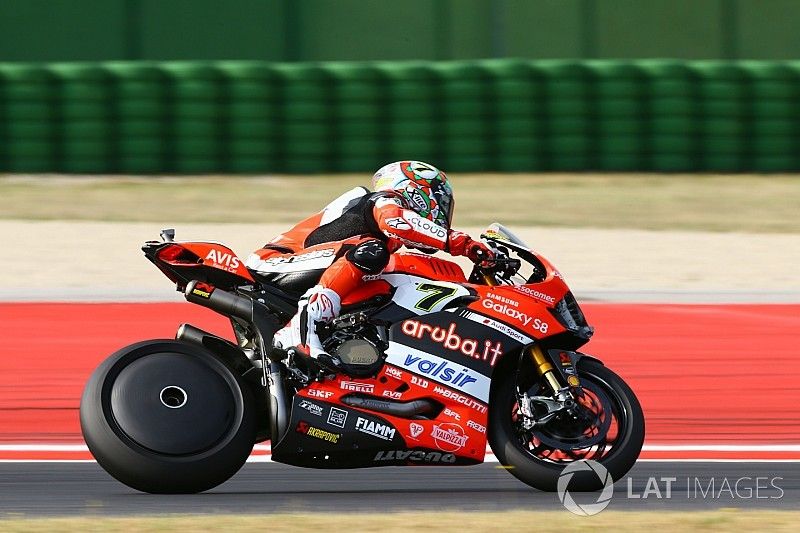 Chaz Davies, Ducati Team avec une flasque