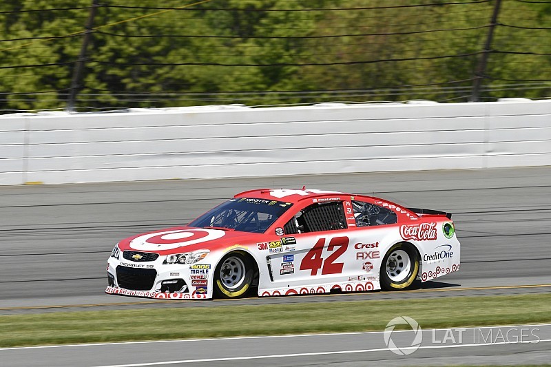 Kyle Larson centra la seconda pole stagionale a Michigan