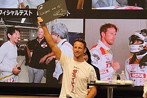 Button: Saya akan balap satu musim penuh di 2018