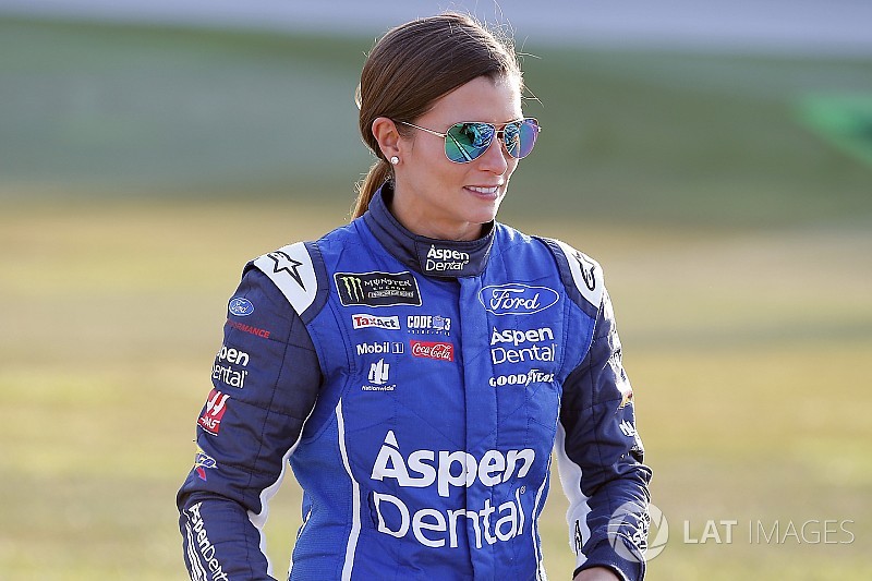 NASCAR Mailbag - Will Furniture Row field two teams again?