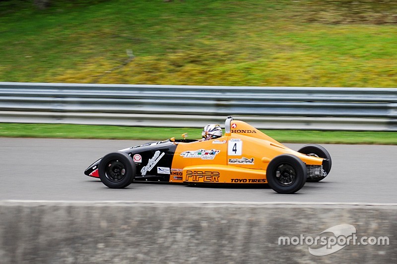 Konrad Czaczyk takes F1600 win at Mont-Tremblant
