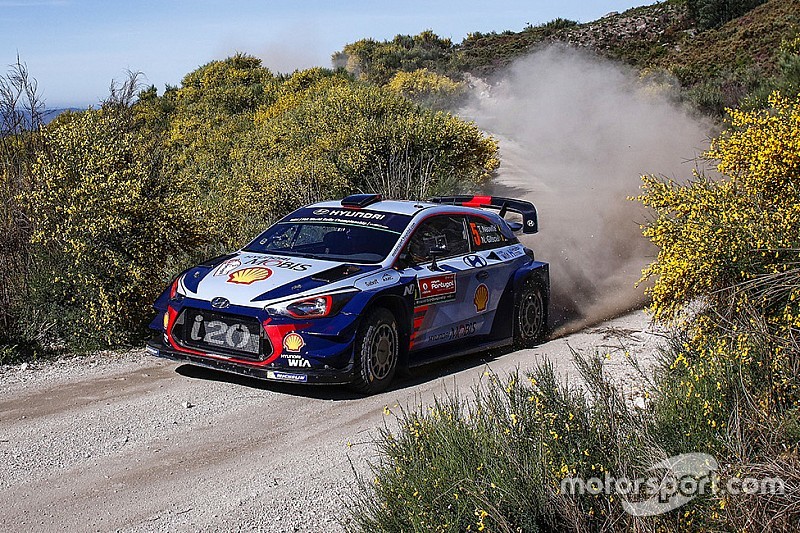 Portogallo, PS13: svetta Neuville, ma Ogier controlla senza affanno