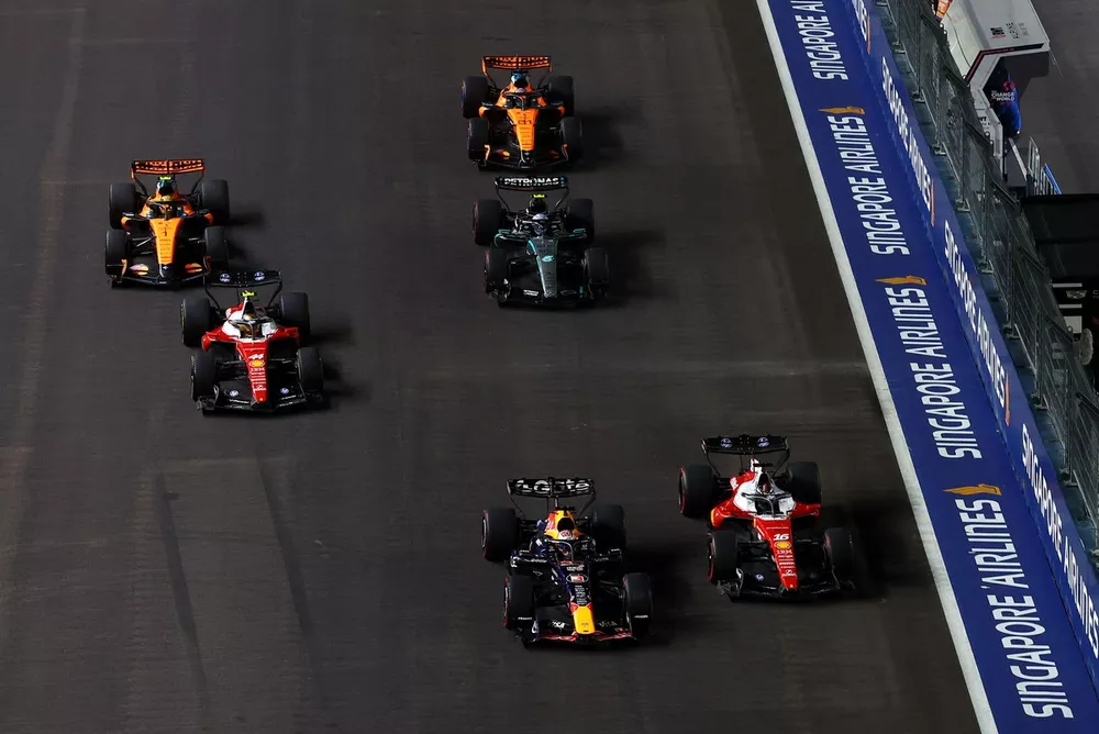 Charles Leclerc, Ferrari, Max Verstappen, Red Bull Racing