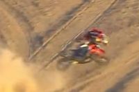 V&iacute;deo: &iexcl;ca&iacute;da de Tosha Schareina y se aleja el liderato del Dakar!